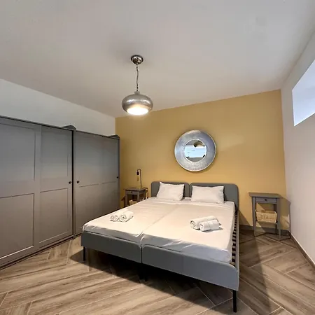 Apartament The Cube - Designer Finished By Sf Homes *
